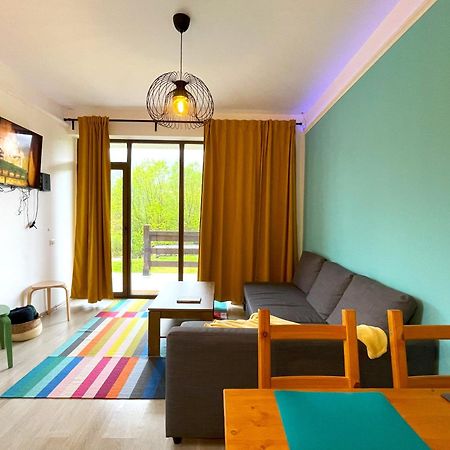 Cozy Riverfront Apartments With Garden And Mountain View Buşteni Exterior foto