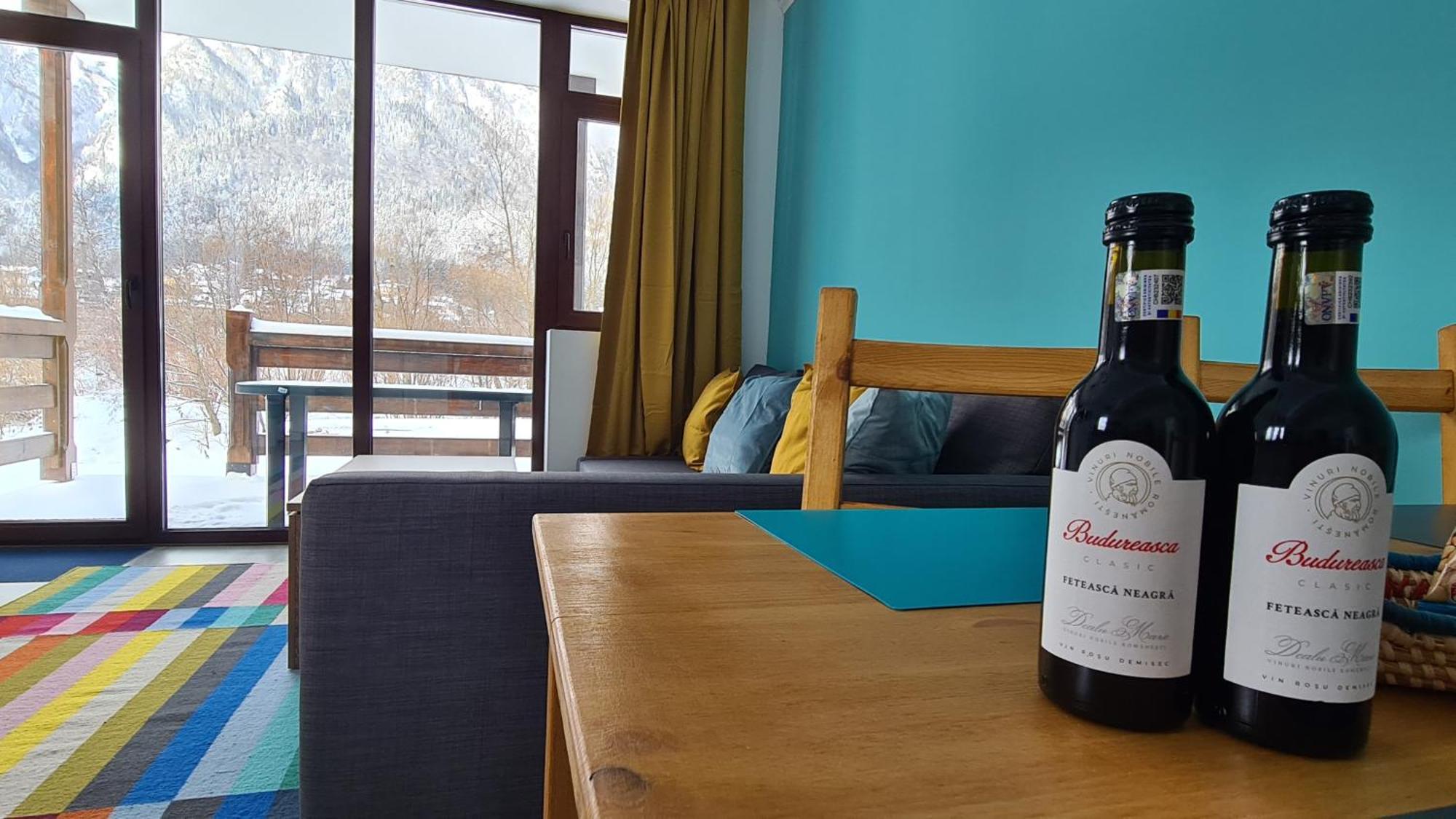 Cozy Riverfront Apartments With Garden And Mountain View Buşteni Exterior foto